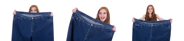 Dietní koncept s nadrozměrnými džínami — Stock fotografie