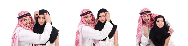 Arabo uomo con sua moglie su bianco — Foto Stock