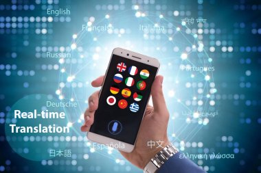 Akıllı telefon uygulaması ile gerçek zamanlı çeviri kavramı