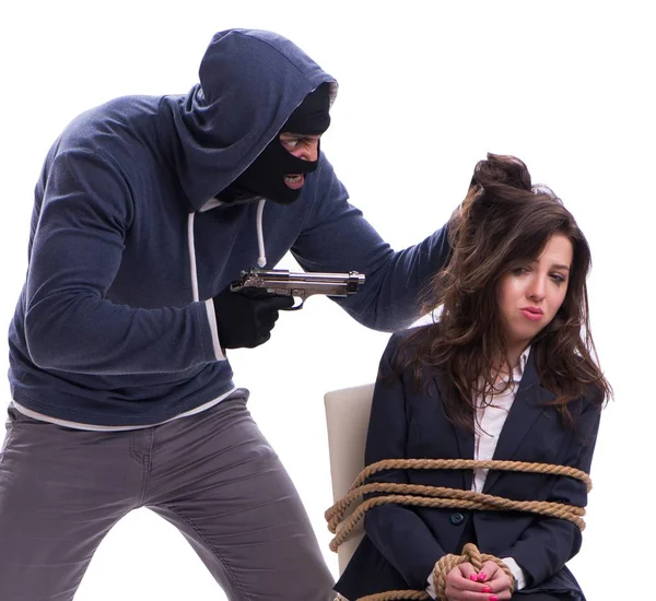 Ontvoerder met gebonden vrouw geïsoleerd op wit — Stockfoto