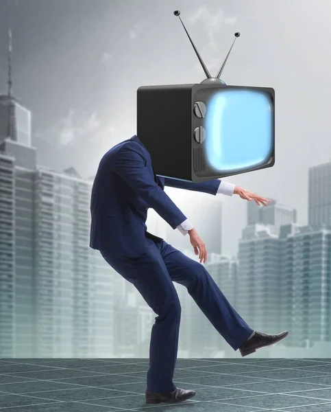 Концепція медіа зомбі з людиною і телевізором замість голови — стокове фото