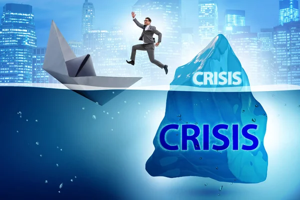 Crisisconcept met zakenman op ijsberg — Stockfoto