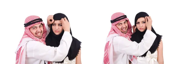 Араб и его жена на белом — стоковое фото