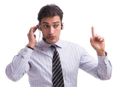 Beyaz arka plan üzerinde izole genç çağrı merkezi operatörü