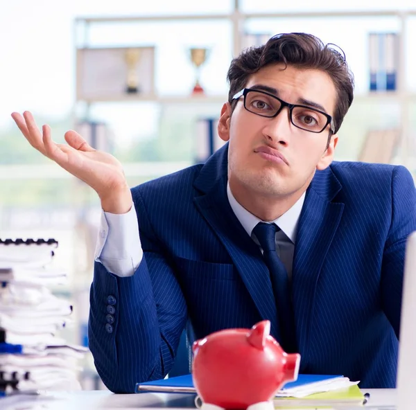 Empresário no conceito de aumento salarial — Fotografia de Stock