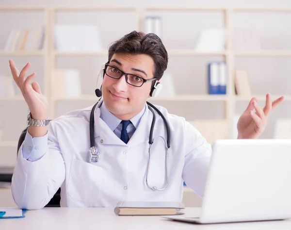 Young man doctor in medical concept — Stock Photo, Image