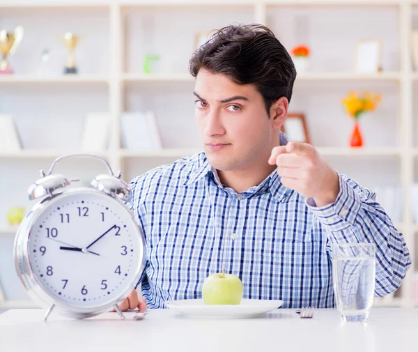 Concept de service lent dans le restaurant — Photo