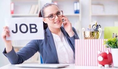 İş kadını işinden istifa ediyor