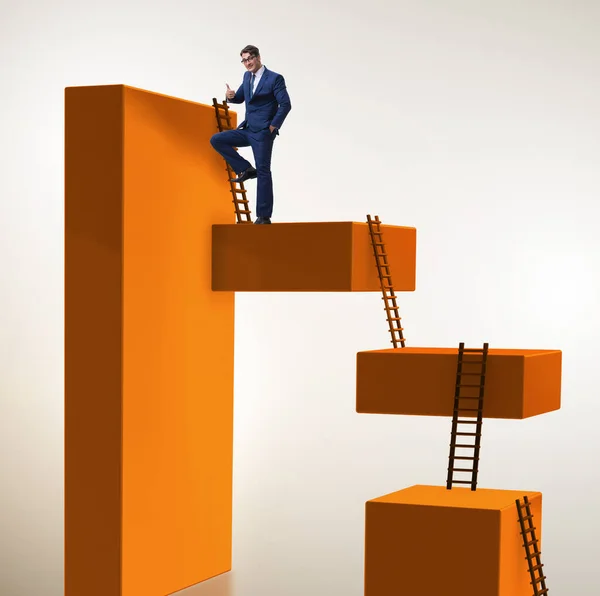 Zakenman klimcarrière ladder in business concept — Stockfoto