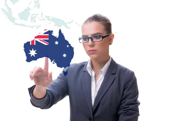 Концепция иммиграции в Австралию с виртуальным нажатием кнопки — стоковое фото