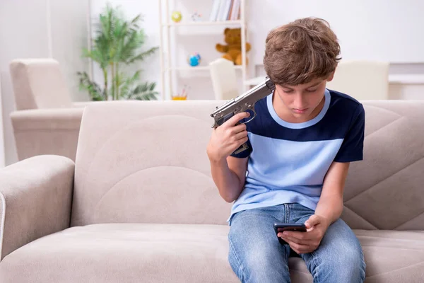 Troubles teenage boy thinking of the suicide — Stock Photo, Image