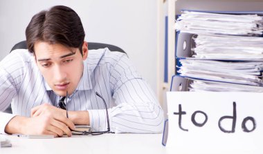 İşadamı yapılacaklar listesini teslim edemiyor