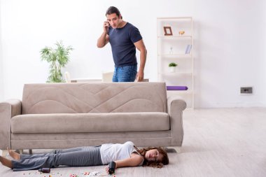 Aile çatışması sonrası intihar eden genç bir kadın.