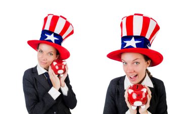 Kumbarası beyaz olan iş kadını.