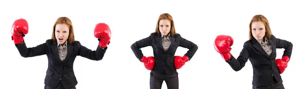 Femme d'affaires avec gants de boxe sur blanc — Photo