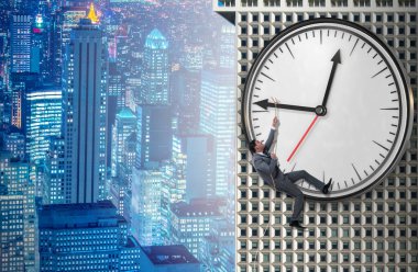 Zaman yönetimi kavramında iş adamı