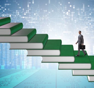 İşadamı öğrenci eğitim kitaplarının basamaklarını tırmanıyor.