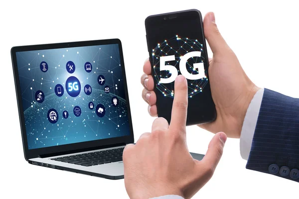 5G mobil teknoloji kavramı - yüksek internet hızı — Stok fotoğraf