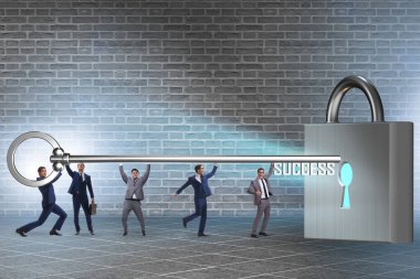 İş adamları takım çalışması ile başarıya ulaşıyor
