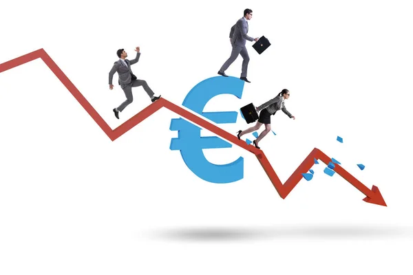 Concepto de crisis económica e inflación del euro —  Fotos de Stock