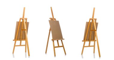 Beyaz arkaplanda Easel izole