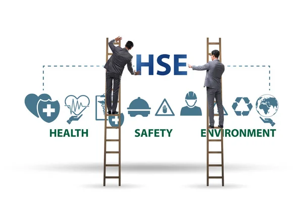 Concepto HSE para el entorno de seguridad sanitaria con empresario —  Fotos de Stock