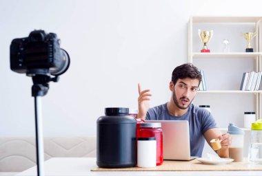 Spor blogcusu protein beslenmesinden bahsediyor