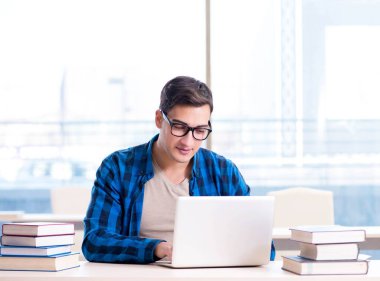 Telelkazan mesafesi öğrenme konsepti öğrenme öğrencisiName