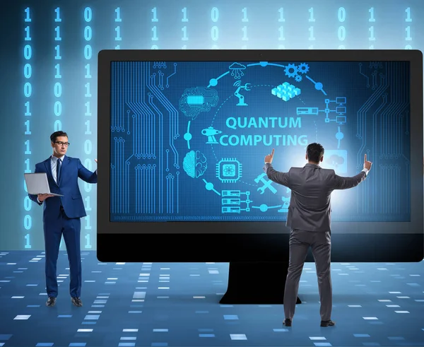 A kvantumszámítástechnika fogalma üzletemberrel — Stock Fotó
