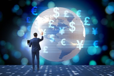 İş adamıyla küresel para transferi ve döviz konsepti