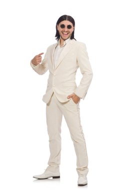 Beyazda izole edilmiş komik bir adam.