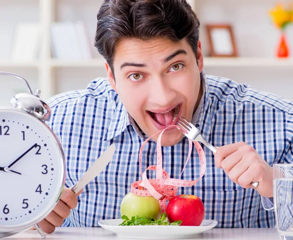 Concept of slow service in the restaurant — Stock Photo, Image