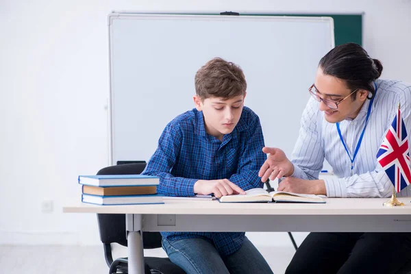 男子日本語教師と男子日本語教室 — ストック写真