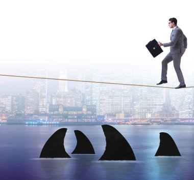 İş risk kavramında el kesimi halat