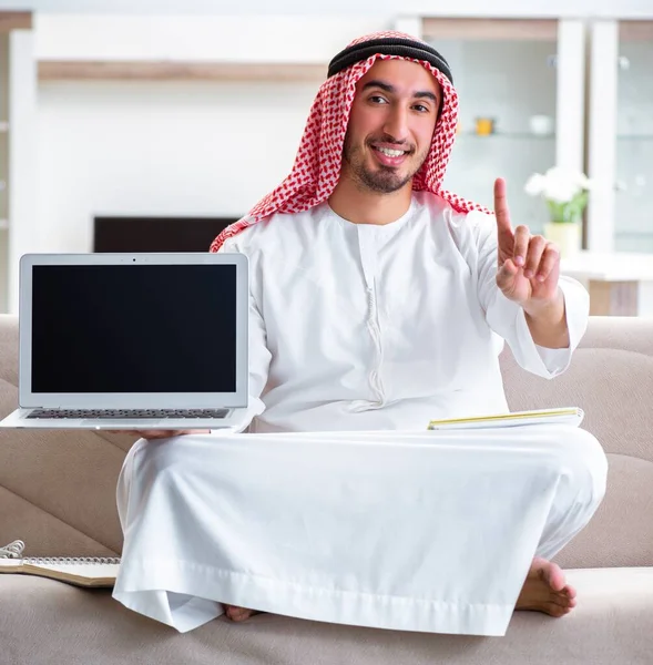 Arab man working at home on his work — Stock Photo, Image