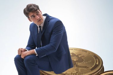 İş adamı Bitcoin fiyat düşüşüne üzülüyor