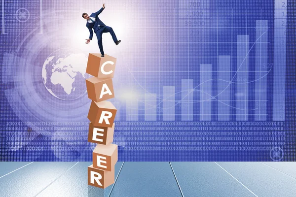 Carrière concept met zakenman op de top van blokken — Stockfoto