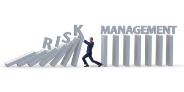 Risk yönetimi kavramında iş adamı