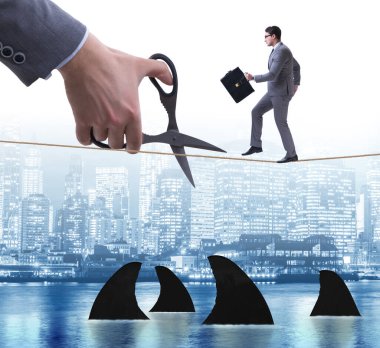 İş risk kavramında el kesimi halat