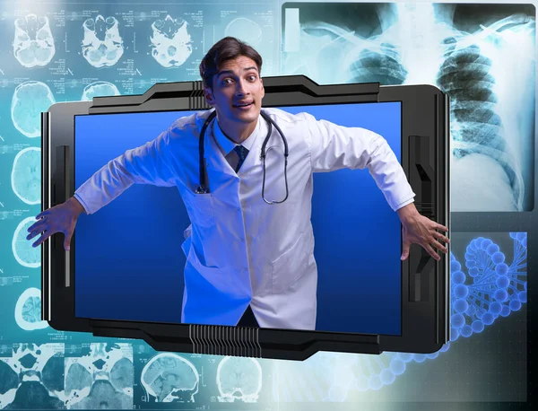 Telemedicine concept with doctor and smartphone — Stock Photo, Image