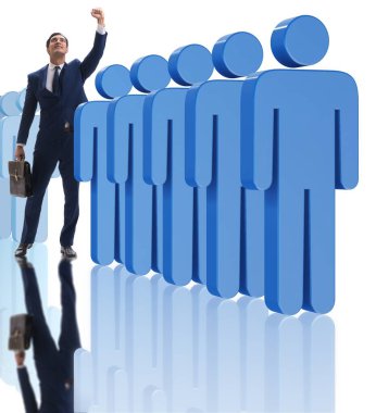 İş adamlarıyla kalabalık konseptinden uzak durmak