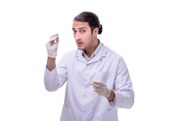 Beyaz şırıngalı genç ve yakışıklı doktor. — Stok fotoğraf