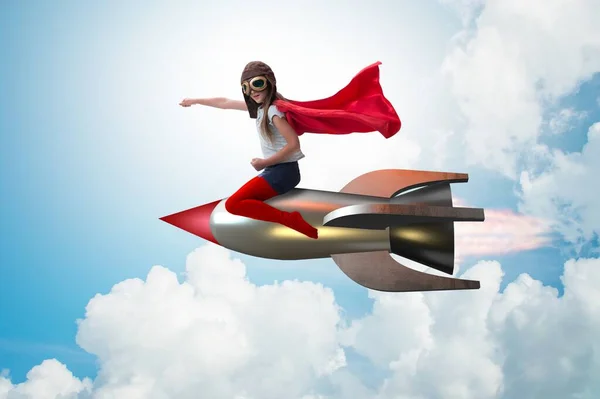 "超级英雄"概念下的小女孩飞弹 — 图库照片