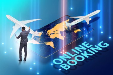 İş adamıyla online uçuş rezervasyonu kavramı