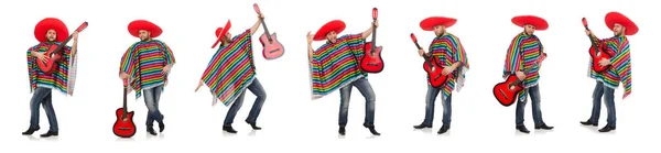 Divertido mexicano con guitarra aislada en blanco — Foto de Stock