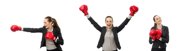 Mujer de negocios con guantes de boxeo aislados en blanco — Foto de Stock