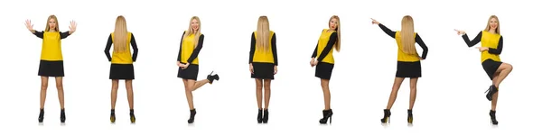 ブロンド髪の女の子で黄色と黒の服は白い上に隔離 — ストック写真