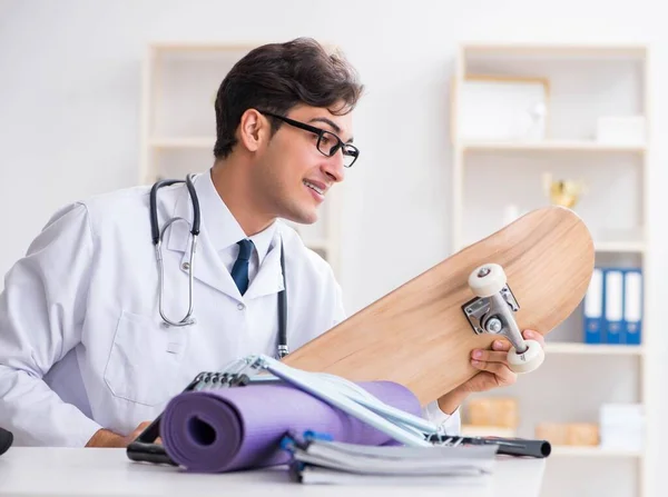 Doctor going to sports during lunch break