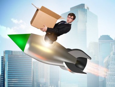 Hızlı teslimat servisinde iş adamı.