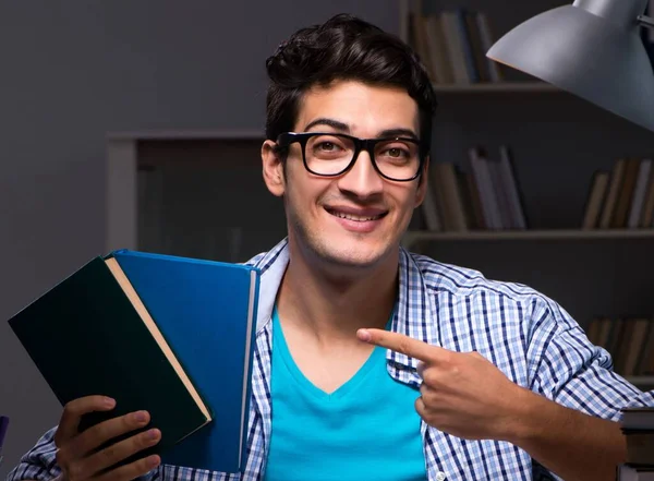 Student preparing for exams late night at home — Stock Photo, Image